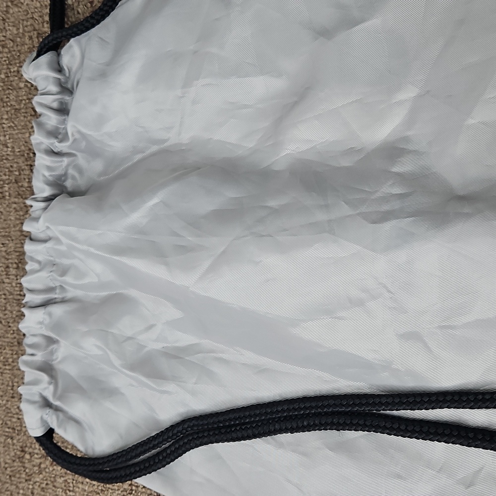 Hunter Logo Gray Sling Drawstring Backpack - image 6